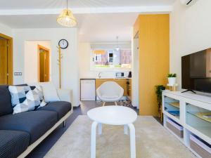 TV a/nebo společenská místnost v ubytování Holiday Home Residencial Oropesa - La Concha by Interhome