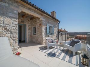 Balkón alebo terasa v ubytovaní Holiday Home Villa Caterina by Interhome