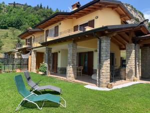 Fotografia z galérie ubytovania Holiday Home Aaron by Interhome v destinácii Tremosine Sul Garda