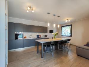 Kuchyň nebo kuchyňský kout v ubytování Apartment Panorama by Interhome + 31 fotografií