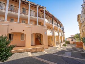 Budynek, w którym mieści się apartament