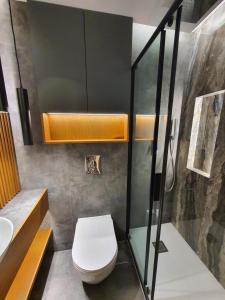 Kúpeľňa v ubytovaní Adell Miramare Golden Loft