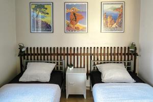 Posteľ alebo postele v izbe v ubytovaní CASA di u cuginu