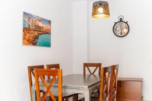 Posedenie v ubytovaní Casa Melqart