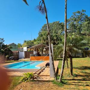 A piscina localizada em Granja das Rosas ou nos arredores