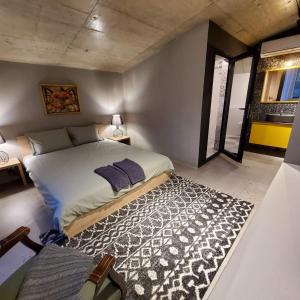 Luxury Villas Giardino Lozenetz tesisinde bir odada yatak veya yataklar