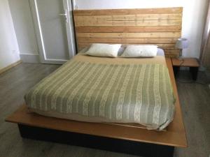 Posteľ alebo postele v izbe v ubytovaní Nuitées au calme de la campagne bourbonnaise