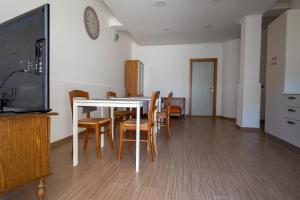 Μια τηλεόραση ή/και κέντρο ψυχαγωγίας στο La Dimora degli Artisti