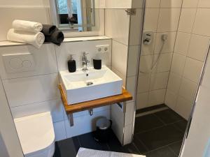 Koupelna v ubytování Konrads Pension