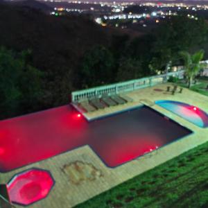 A piscina localizada em POUSADA NOSSA SENHORA ou nos arredores
