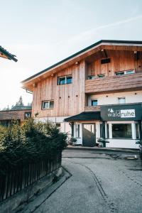 Budova, v ktorej sa hotel nachádza