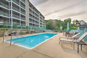 The swimming pool at or close to Screened Balcony with Views Sleek Lake Ozark Gem!