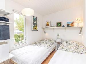 Una cama o camas en una habitación de Holiday home Otterup VIII