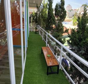 Balkón nebo terasa v ubytování Homestay Vườn Tùng