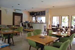 Restoran atau tempat makan lain di Metro Hotel Jababeka