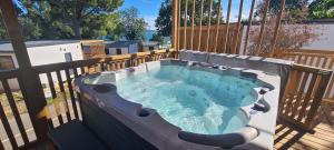 Gallery image of Mobile home KMZ in Selce