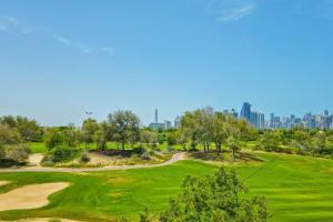 Gallery image of Tanaro, The Views by Emaar - Mint Stay in Dubai