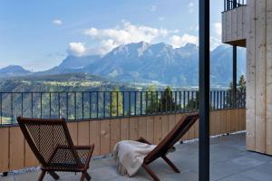 Widok na góry z tego aparthotelu