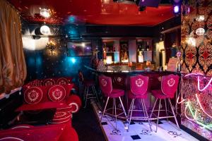 Fotografie z fotogalerie ubytování Villa ROYAL CLUB 13 v destinaci Jūrmala + 37 fotografií