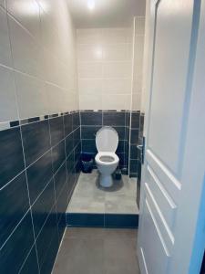 Koupelna v ubytování Chambre privée face à la gare + 7 fotografií