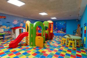 Hotel Gambrinus - Valentini Family Village的儿童俱乐部