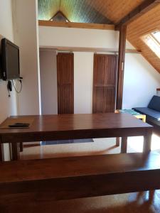 TV a/nebo společenská místnost v ubytování Apartments Cederika