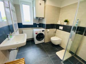 Kúpeľňa v ubytovaní Apartmány VIA Klínovec