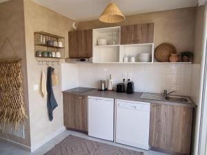 Φωτογραφία από το άλμπουμ του La Cabane de Jeanne ~ 10 minutes à pied de l'océan σε Mimizan