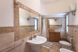 A bathroom at Villa Patrizia