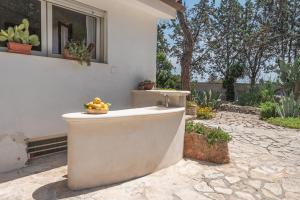 A garden outside Villa Patrizia