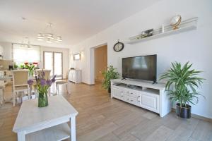 TV/trung tâm giải trí tại Villa Dream Place 2173