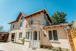 Galería fotográfica de Bright and cozy home with personal terrace en Chişinău