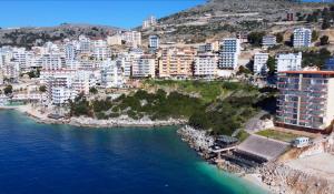 Step To The Sea Apartment FAST WIFI Double AC - Imazhi 10