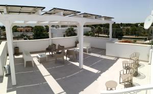 A balcony or terrace at Residence Valentina int 4 - Rooftop Sea View Infinity Pool