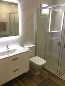 Ένα μπάνιο στο Vallibre apartments +21 φωτογραφίες