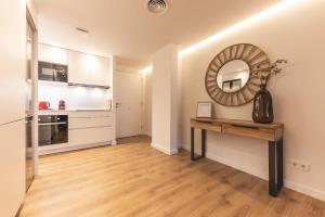 Kuchyňa alebo kuchynka v ubytovaní Bravissimo Afra, 2-bedroom apartment