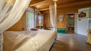 Imagen de la galería de Charming Holiday House in Velika Lesnica, en Mala Lešnica