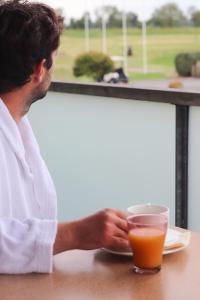 Nápoje v ubytování Relais de Margaux - Hôtel, Golf & Spa