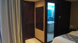 Koupelna v ubytování C Hotel