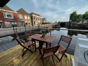 Το κτήριο όπου στεγάζεται  το διαμέρισμα