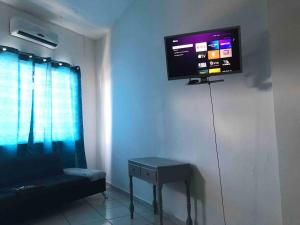 TV a/nebo společenská místnost v ubytování Cerca del IMSS Depa OtancahuiBerna (Facturable)
