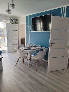 Fotografia z galérie ubytovania POBIEROWO BALTIC Apartament Turkusowy v destinácii Pobierowo
