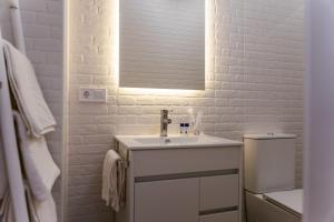 Fotografia z galérie ubytovania Alojamiento Rural con jacuzzi privado v destinácii Málaga