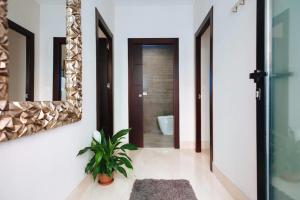 Fotografia z galérie ubytovania Acogedor Apartamento José Laguillo. v destinácii Seville