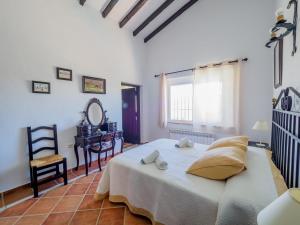 Postel nebo postele na pokoji v ubytování Tu Villa Rural Lentisco 8 Dormitorios Piscina privada + 36 fotografií