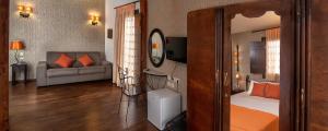 TV a/nebo společenská místnost v ubytování Polys Guest House