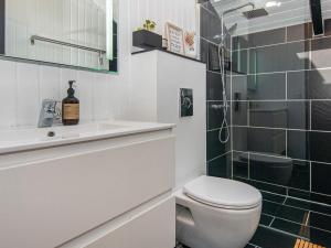 Koupelna v ubytování Holiday home Hejls LV + 15 fotografií
