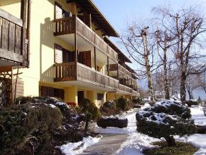 The building in which az apartmanhoteleket is located