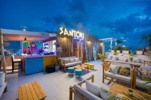 Gallery image of Santori Hotel And Spa in Da Nang