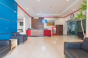 Vstupní hala nebo recepce v ubytování Urbanview Hotel Grand Malabar Bandung
